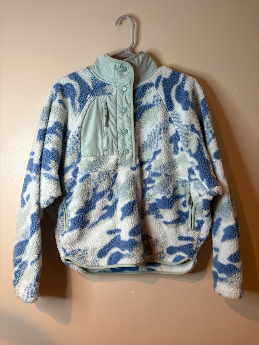 Uncharted Threads Blue Camo Fleece Quarter Button Up Jacket EUC